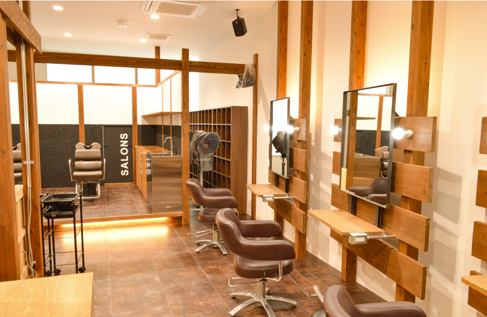 美容室 Salons サロンズ 藤三広店